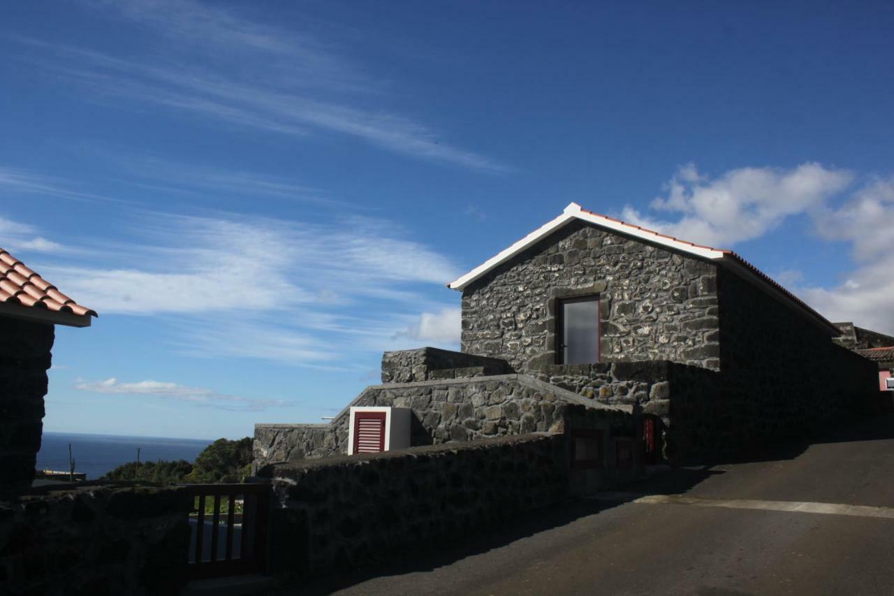 Melo's Place Madalena (Azores)