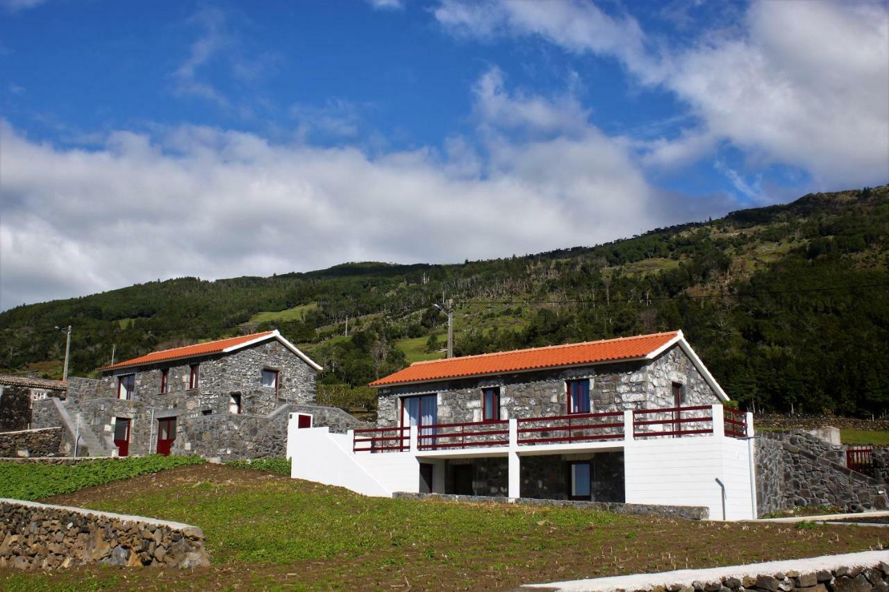 Melo's Place * Madalena (Azores)